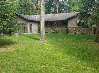 319 Bright Angel Dr, Prudenville, MI 48651