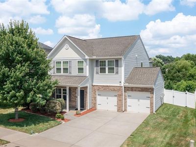 4254 Lochurst Dr, Pfafftown, NC, 27040