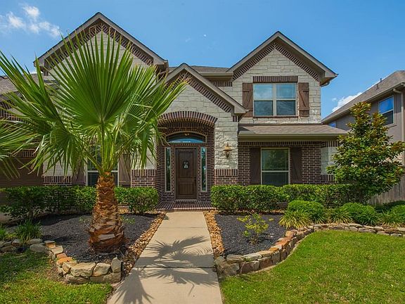 3rd image of 28022 Bandera Glen Ln