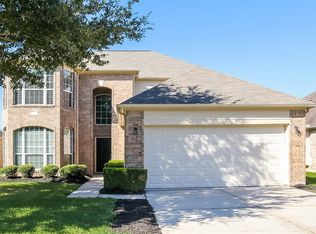 2810 Acacia Fair Ln, Fresno, TX 77545