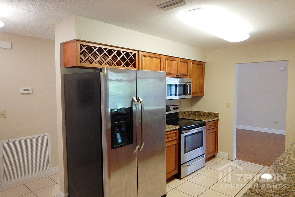 2nd image of 4908 Boynton Ct