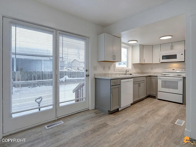 5730 Rocky Mountain Ct #A — Photo 18