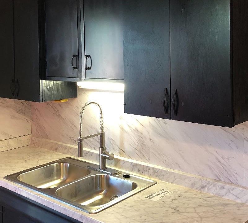 2nd image of 115 E Yates St #1