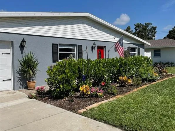 4536 Falcon Ridge Dr, Sarasota, FL 34233