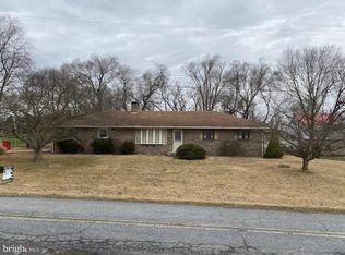 805 Canal Rd, Womelsdorf, PA 19567