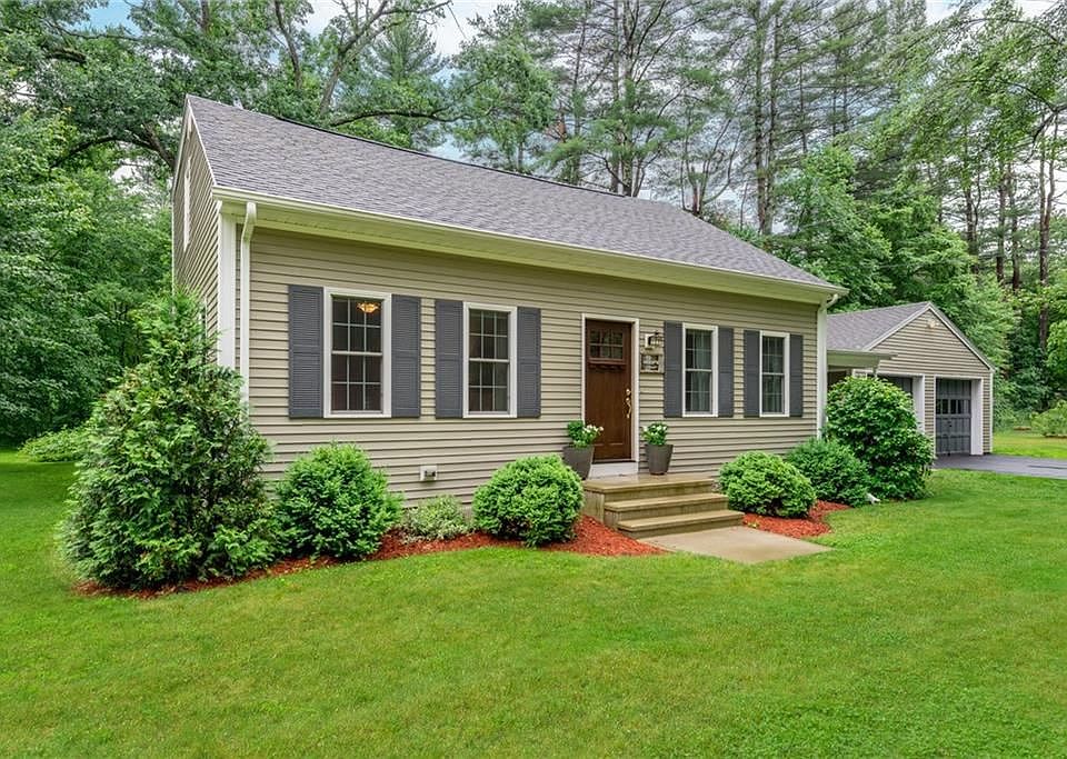 41 2nd Rd, Glocester, RI 02814 Zillow