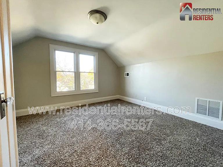 2369 N 61st St — Photo 14