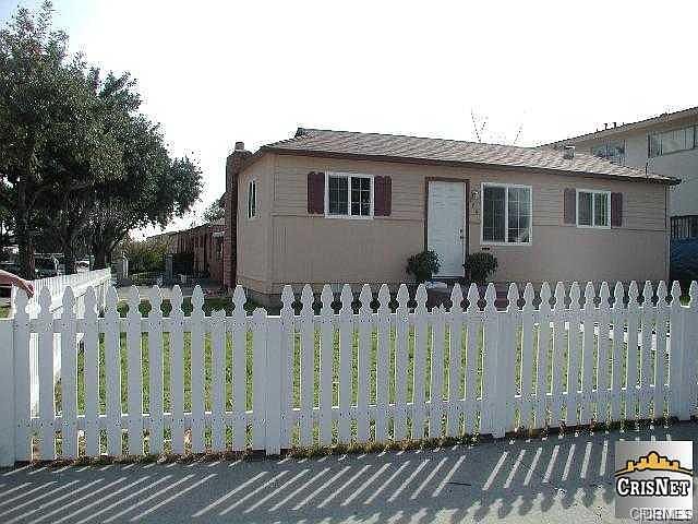 1st image of 1189 Glen Ave