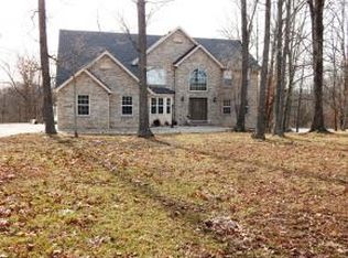 16365 Jeannie Dr, Aurora, IN 47001