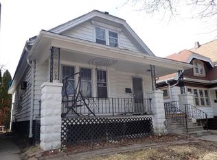 3223 N 40th St, Milwaukee, WI 53216