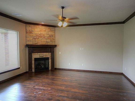 4th image of 3121 SW 137th St