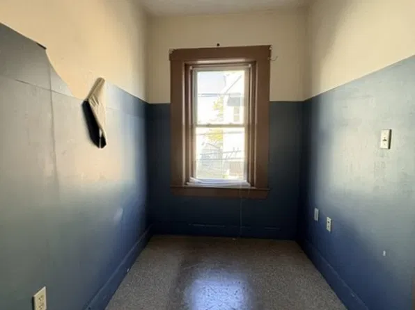 26 West St APT 2, Everett, MA 02149