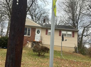 74 W Center Ave, Maple Shade, NJ 08052