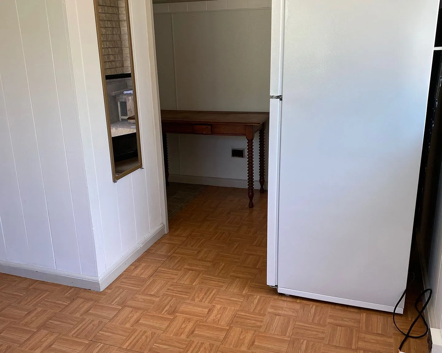 Waipahu: Studio 1 bath apartment located behind the garage — Photo 1