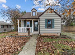 901 9th St, Menasha, WI 54952