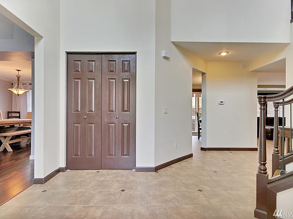 3rd image of 4501 Nassau Ave NE