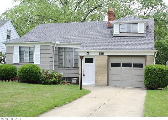 1st image of 437 Parkside Dr