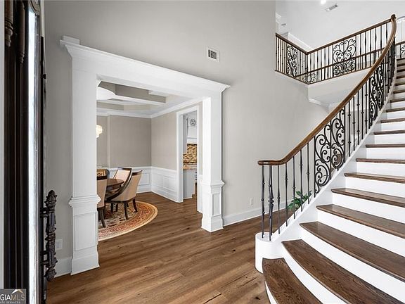 4th image of 1804 Lake Pointe Cir