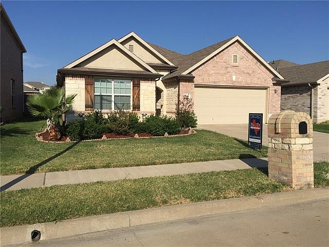 1st image of 812 Honey Dew Ln
