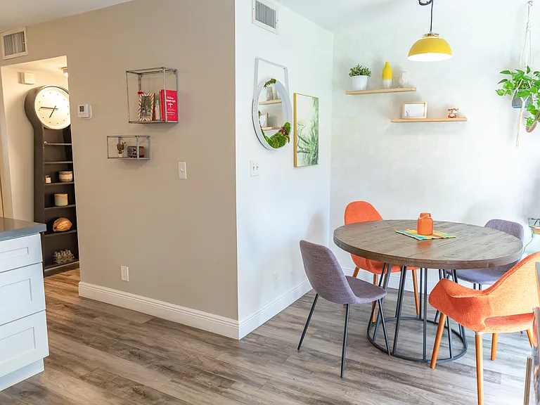 303 City View Dr #303 — Photo 7