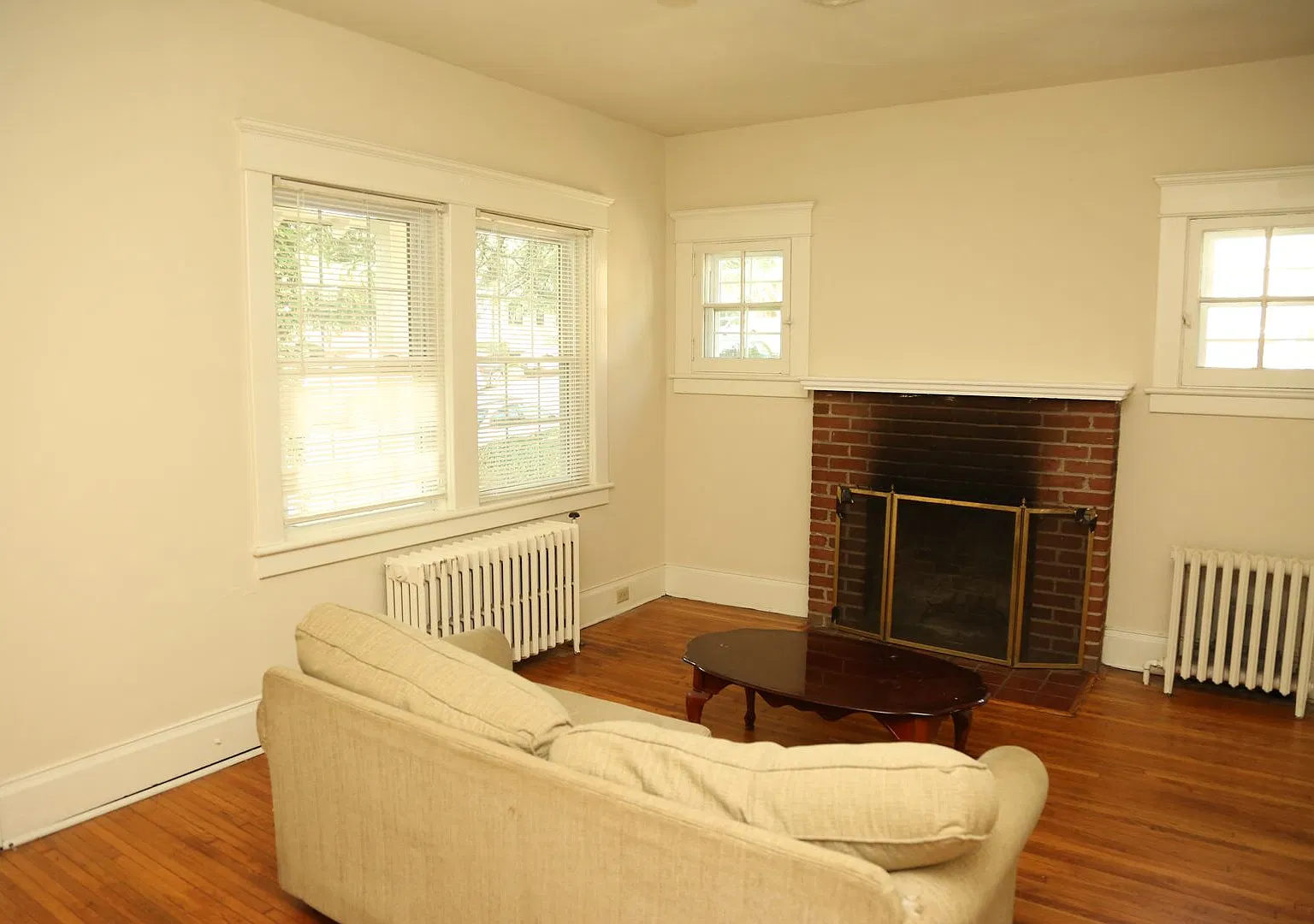 1405 Grady Ave — Photo 1