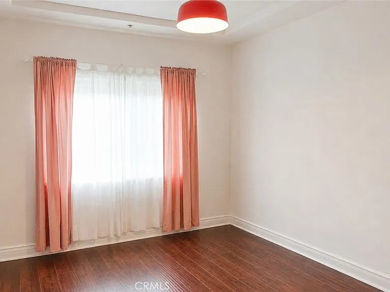4128 Whitsett Ave #101 — Photo 7