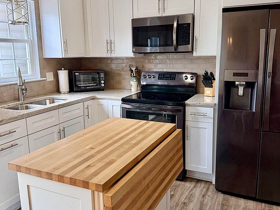 2nd image of 1 Hartsville Dr APT 27
