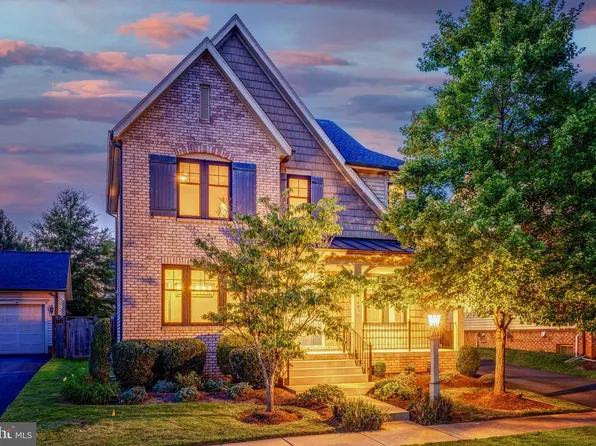 23483 Autumn Sky Ct, Ashburn, VA 20148
