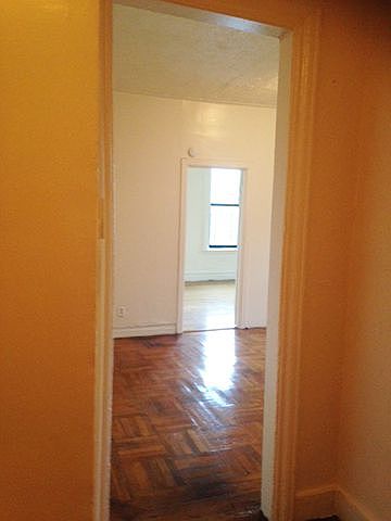 2nd image of 322 Rockaway Pkwy APT 2F