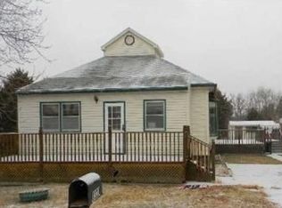 1320 1st St, Sutherland, NE 69165