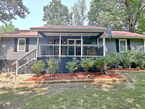 1348 Hidden Lakes Rd, Warm Springs, GA 31830