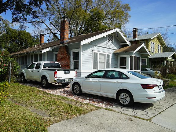 3rd image of 2853 Selma St