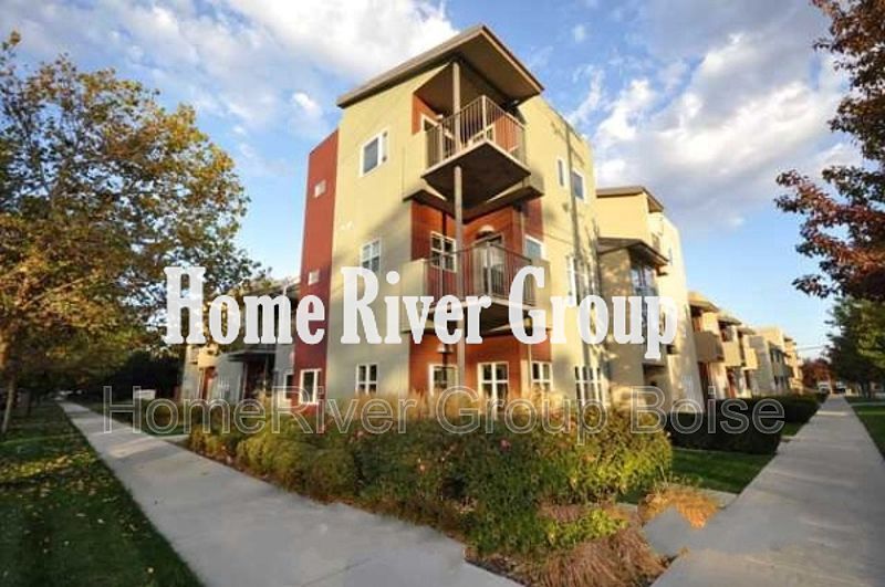 1st image of 1411 W Grand Ave #201