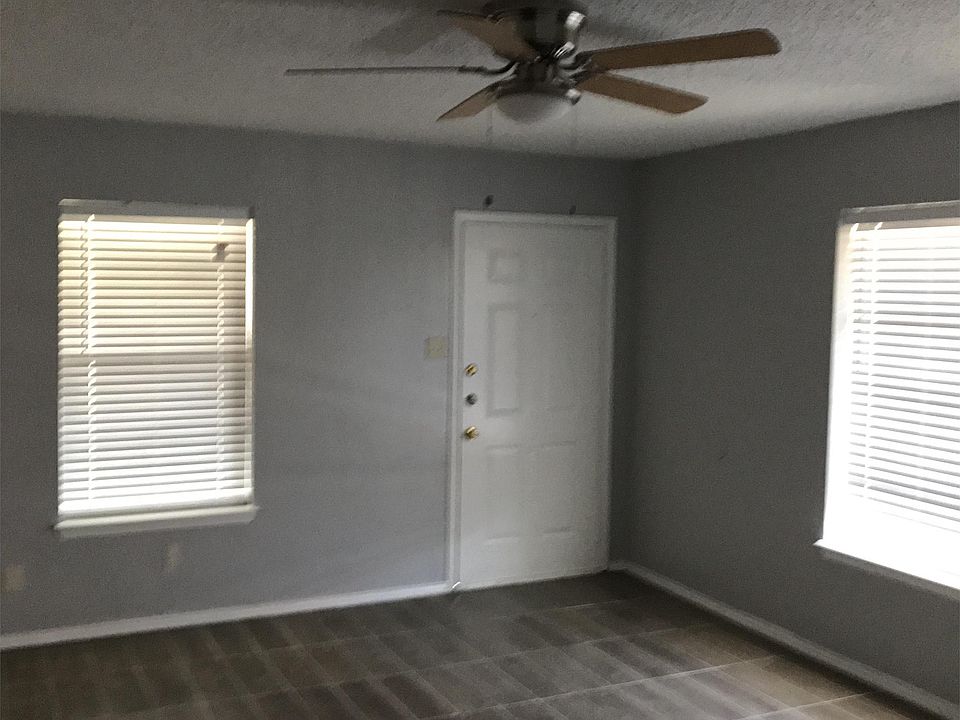 2nd image of 4009 Peperport Dr