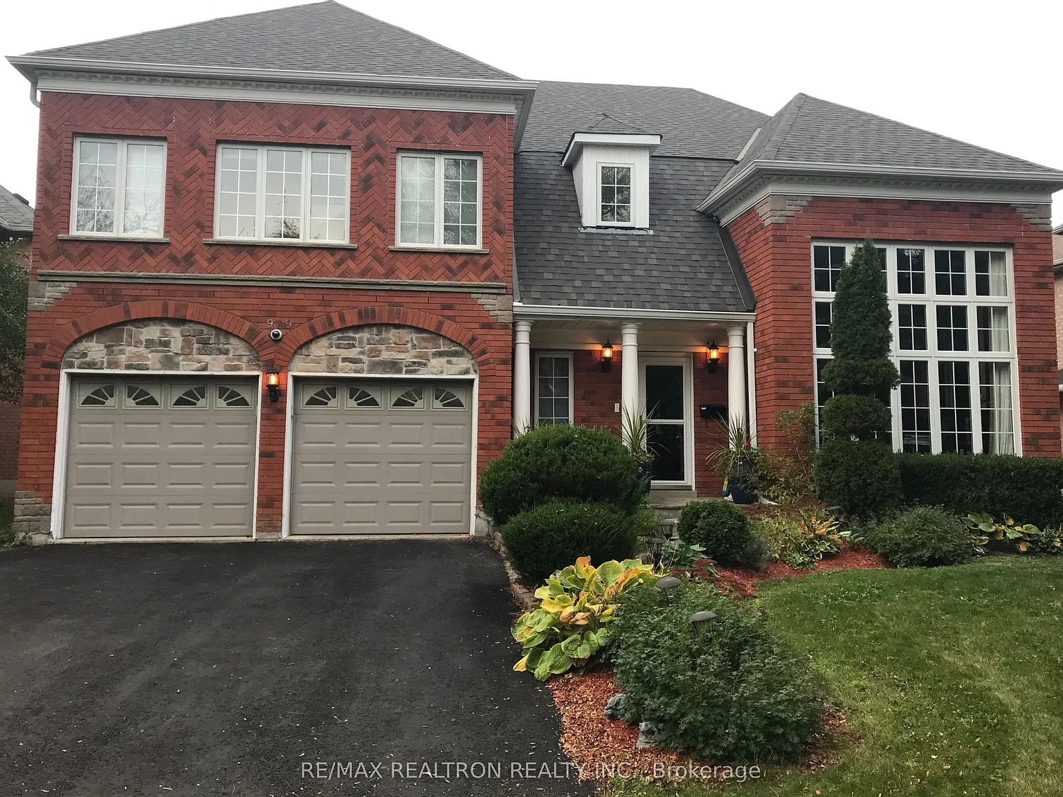 4 bed, $4,500 — Photo 1