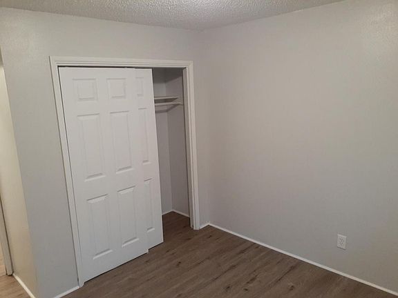 4th image of 824 NW 5th St