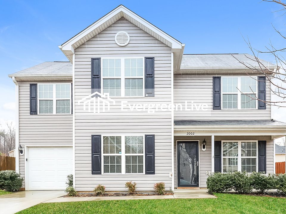 1st image of 2002 Chapel Park Ln