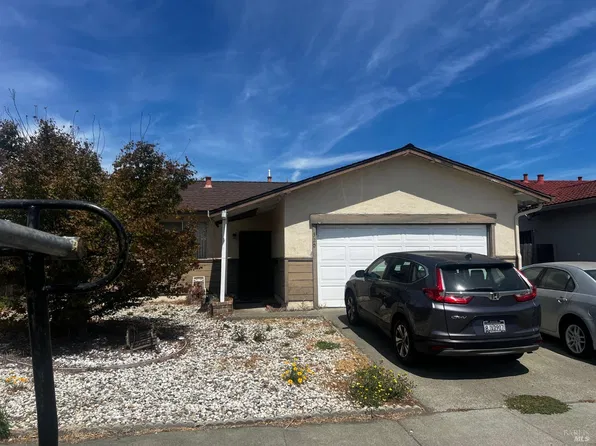 320 Kimberly Drive, American Canyon, CA 94503