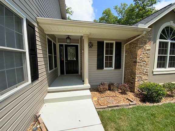 5th image of 10 Heatherhurst Dr Unit 1