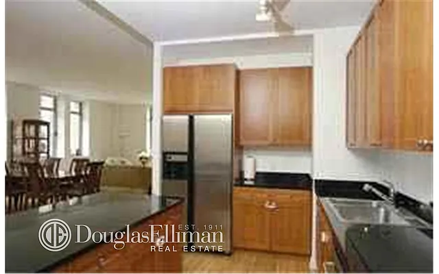 Rented by Douglas Elliman | media 47