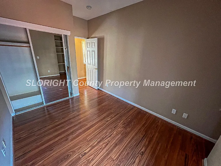 556 Adina Way — Photo 10