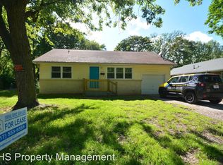 2441 N Weller Ave, Springfield, MO 65803