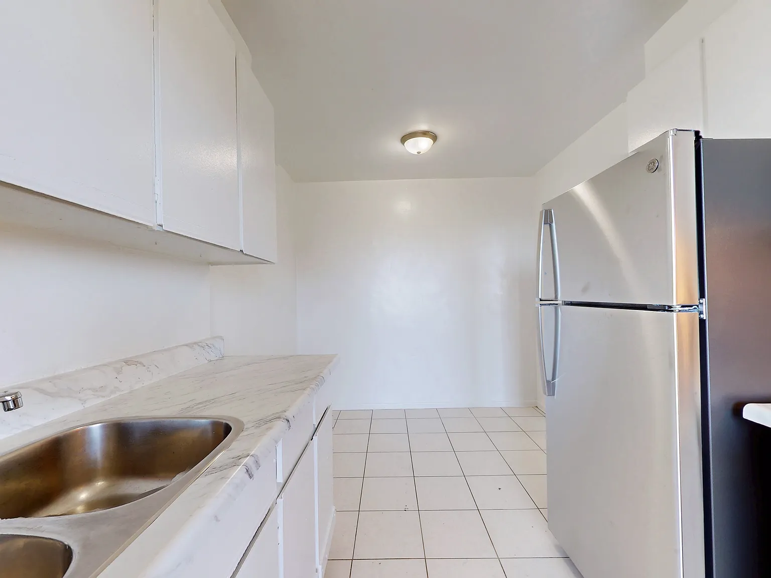 100 York Gate Blvd - Balmoral Estates — Photo 3