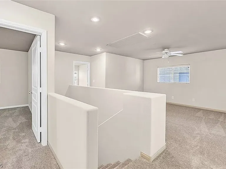 4836 Golden Shimmer Ave — Photo 12