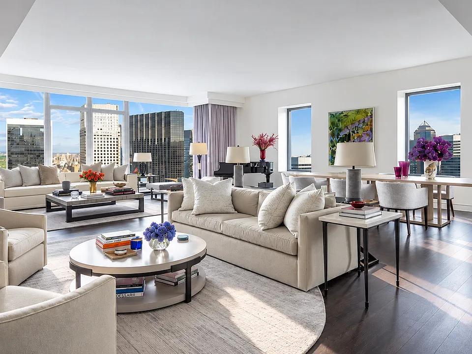 20 W 53rd St #42A