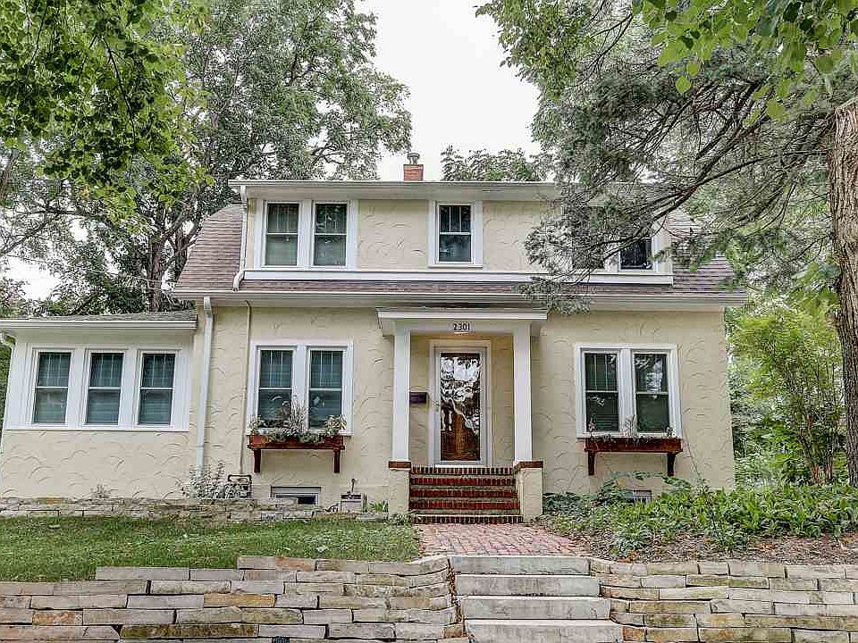 2301 Chamberlain Ave, Madison, WI 53726 Zillow