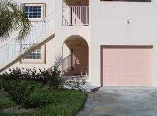 2075 SE Wild Meadow Cir, Port Saint Lucie, FL 34952
