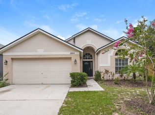 6814 Monarch Park Dr, Apollo Beach, FL 33572
