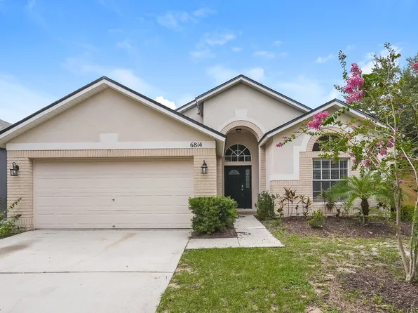6814 Monarch Park Dr, Apollo Beach, FL 33572