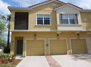 2708 Oakwater Dr, Kissimmee, FL 34747